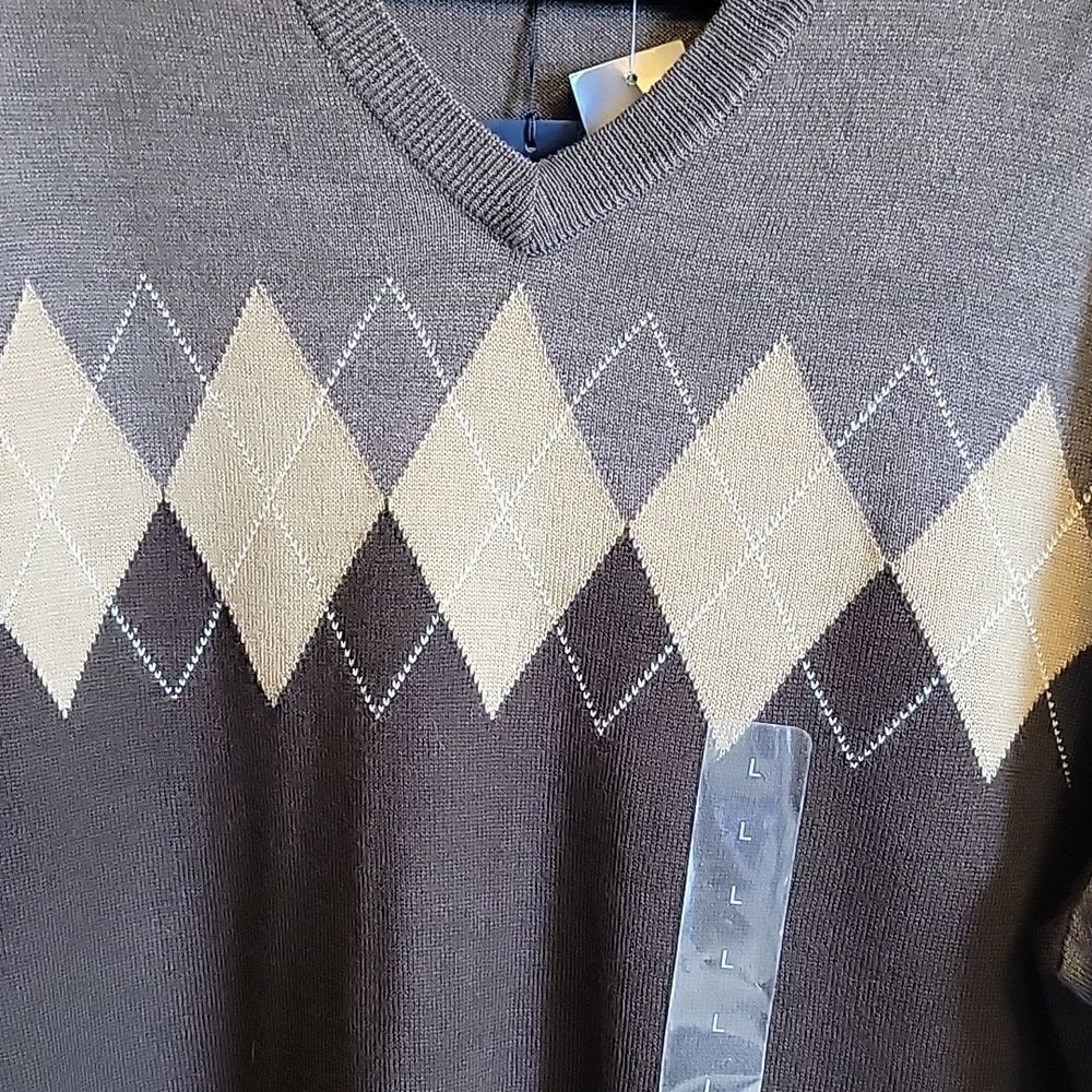 Club Room- Merino Wool Blend dk brown, light brown, tan sweater Large NWT - Picture 3 of 4